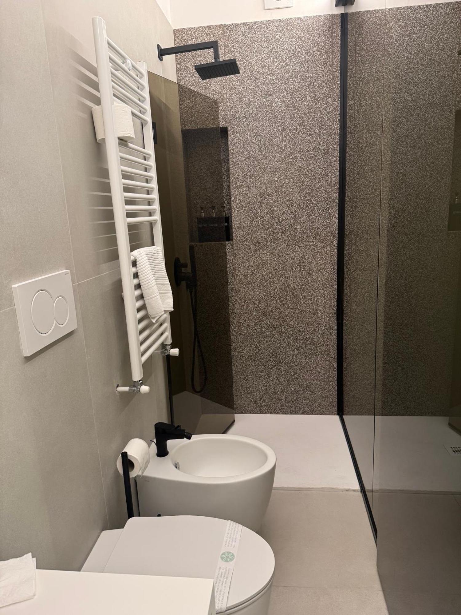 Cicerone'S Luxury Suites Рим Экстерьер фото